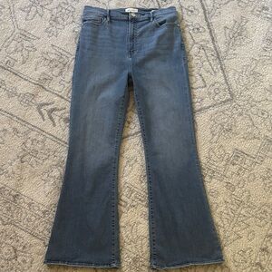 Frame Le Easy Flare Denim Blue Flare Jeans